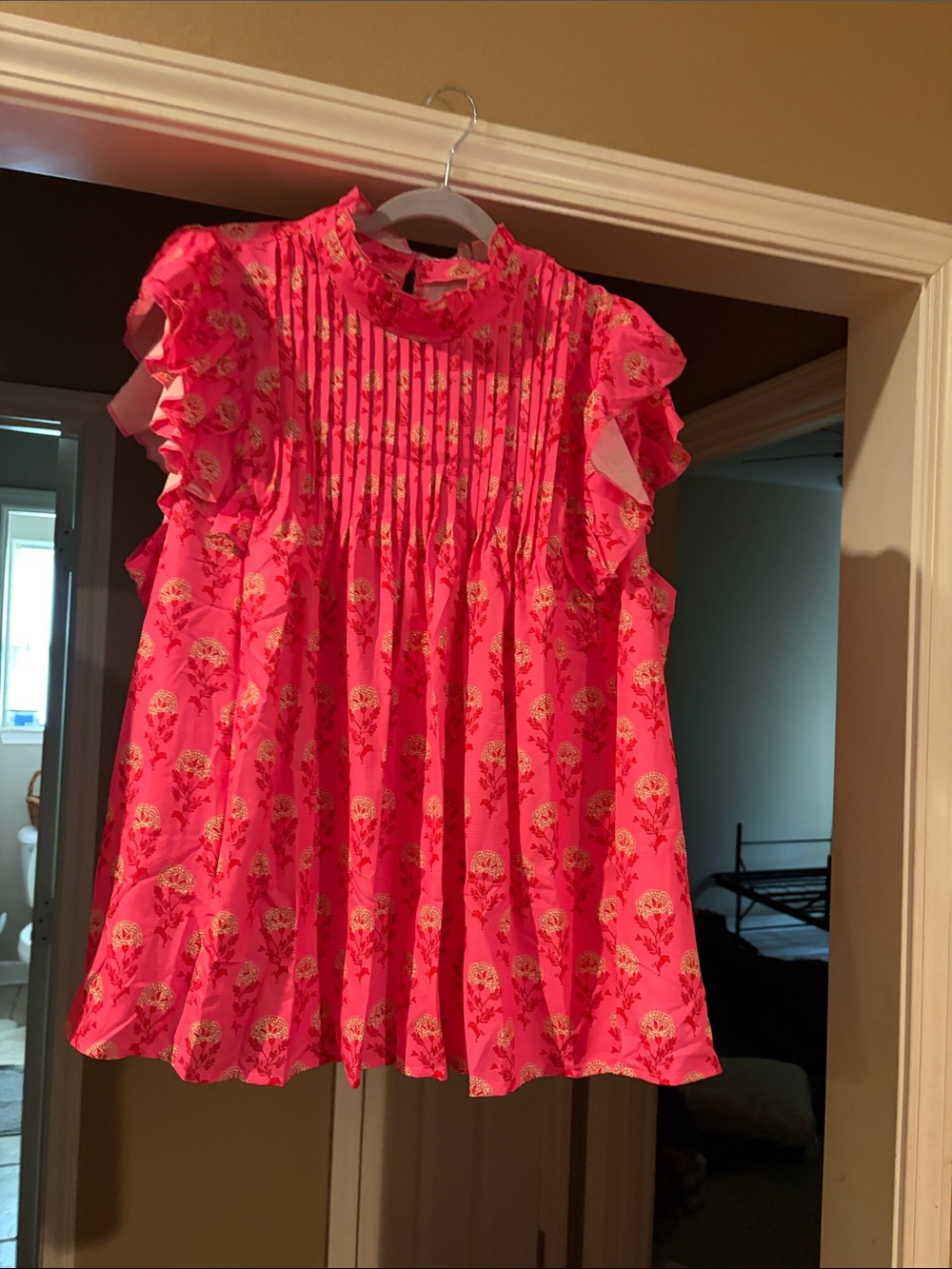 SHEIN Hot Pink Floral Ruffle Sleeve Blouse